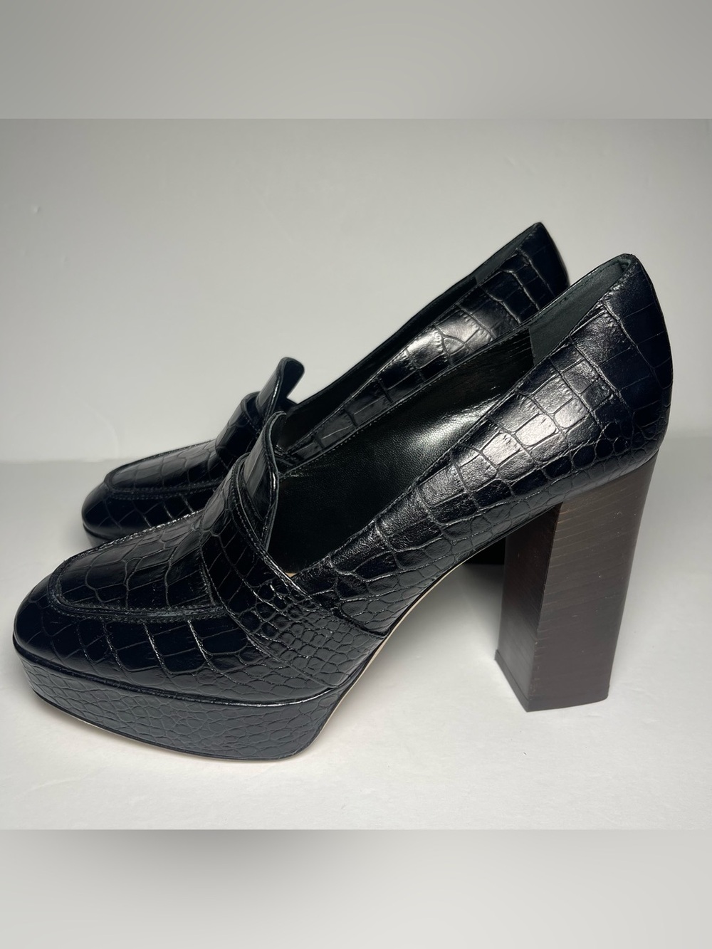 Tamara Mellon Vita Black Stamped Croc Loafer Pumps 39.5 Office Chunky Witchy